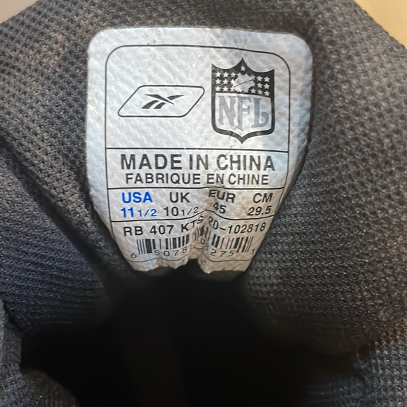 Reebok NFL Football Cleats - Picture 4 of 4